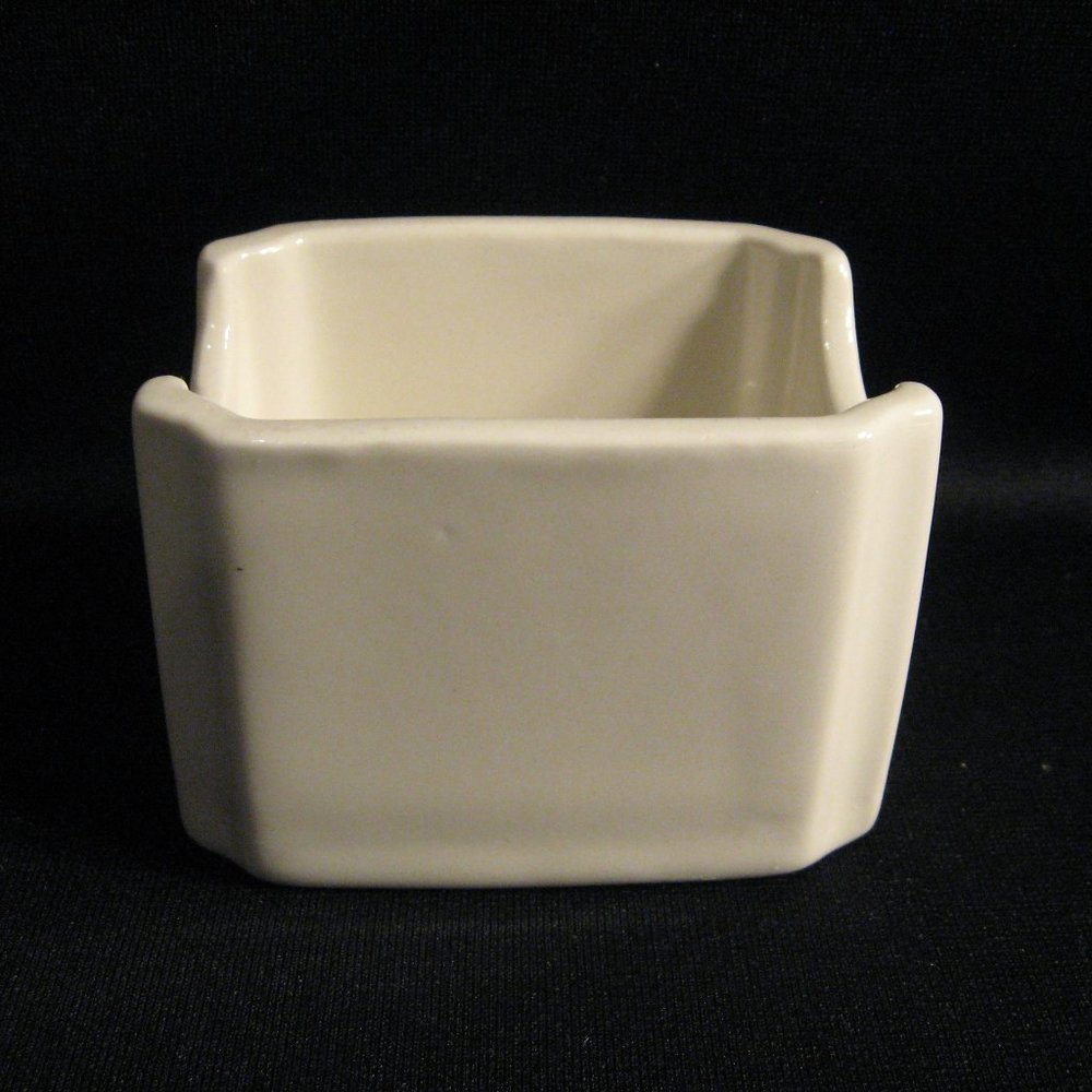 HALL CHINA 716 IVORY SWEETNER PACKET HOLDER
